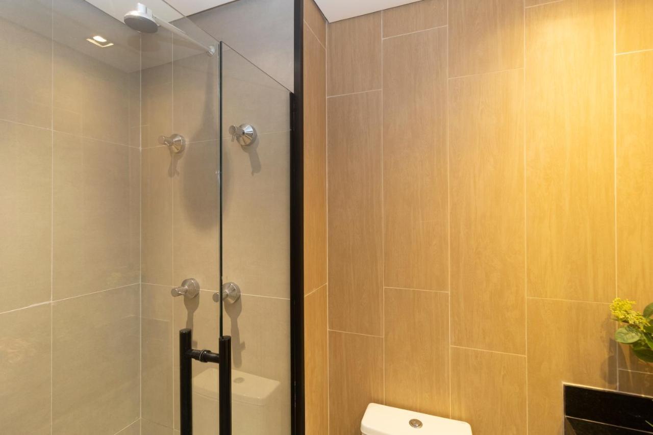 Moderno | Proximo Ao Metro E Ao Shopping | Piscina